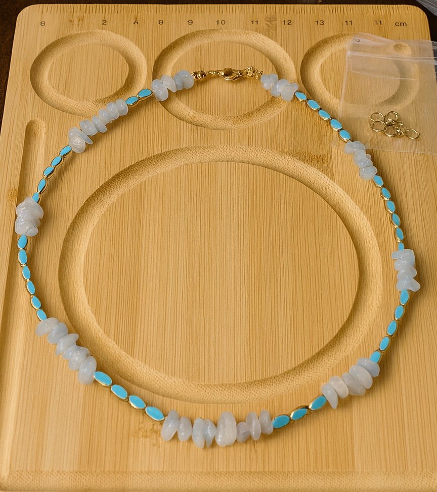Handmade natural stone necklace - Image 3